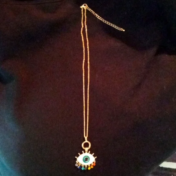 NWOT-Gold-Plated Hamsa Evil Eye Necklace with Rainbow Jewels - Picture 3 of 3